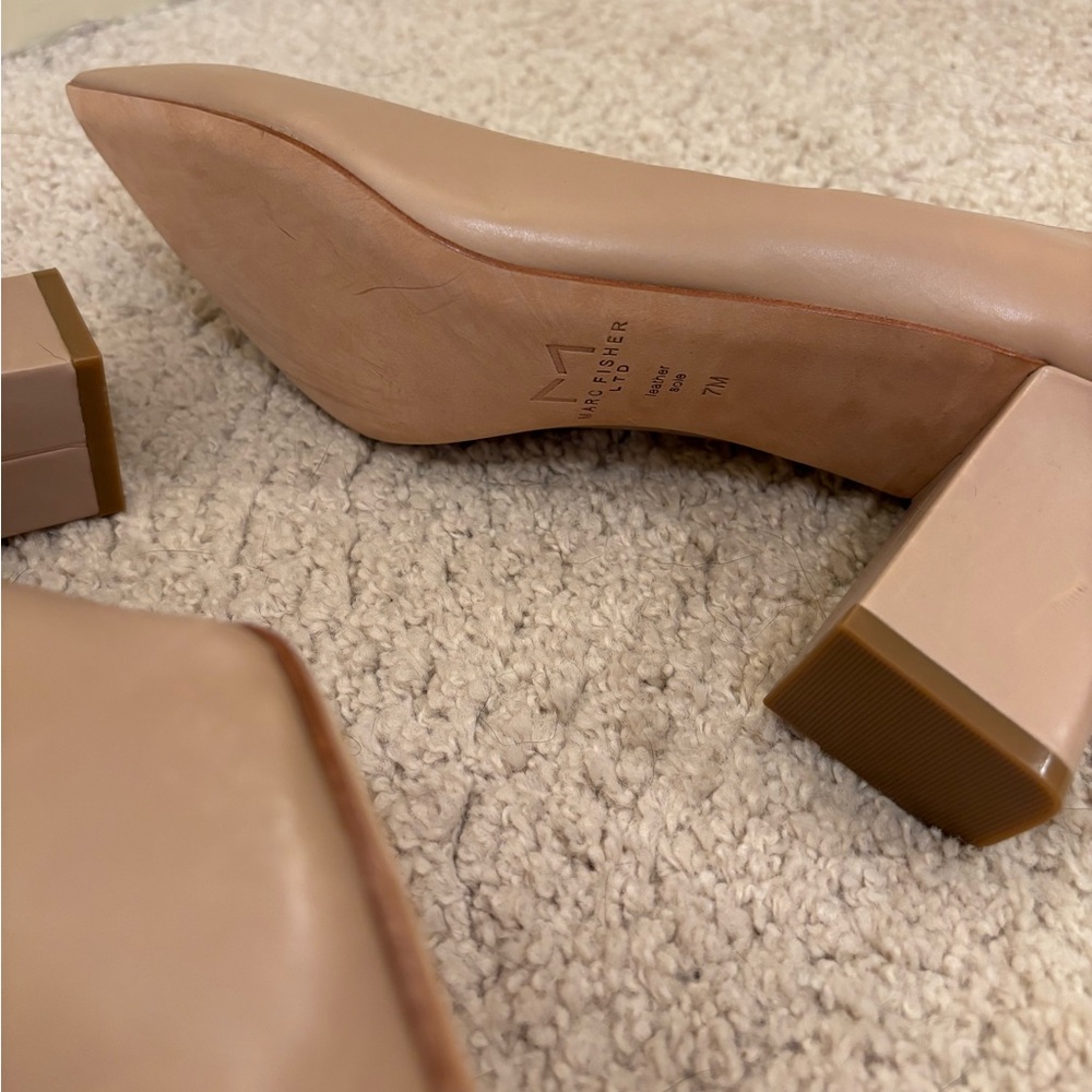 Marc Fisher Block Heel Pointy Toe Pumps - Picture 4 of 4